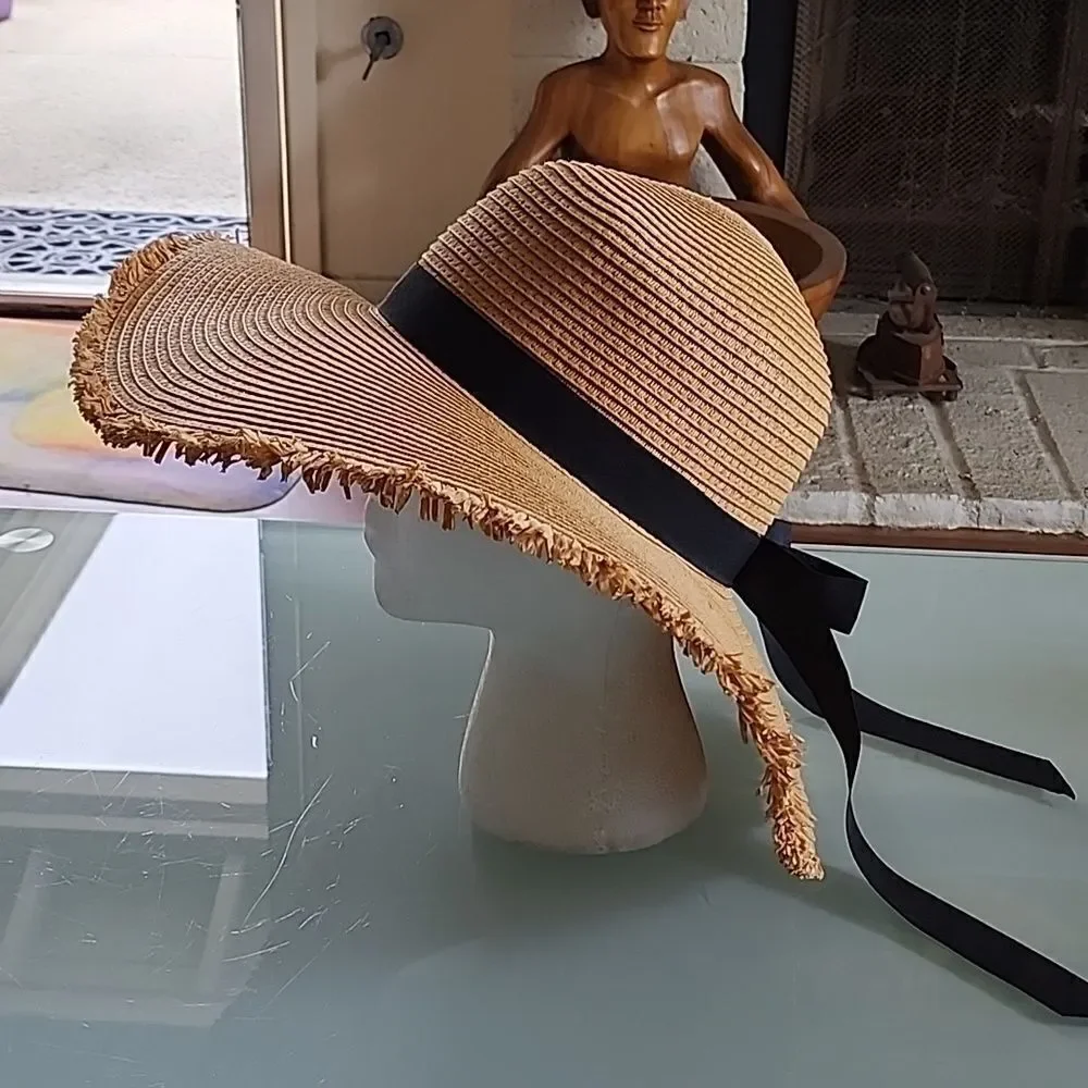 L. C. Packable Frayed Brim Resort Wear Cottagecore Coquette Girl Boho Chic Hat‎